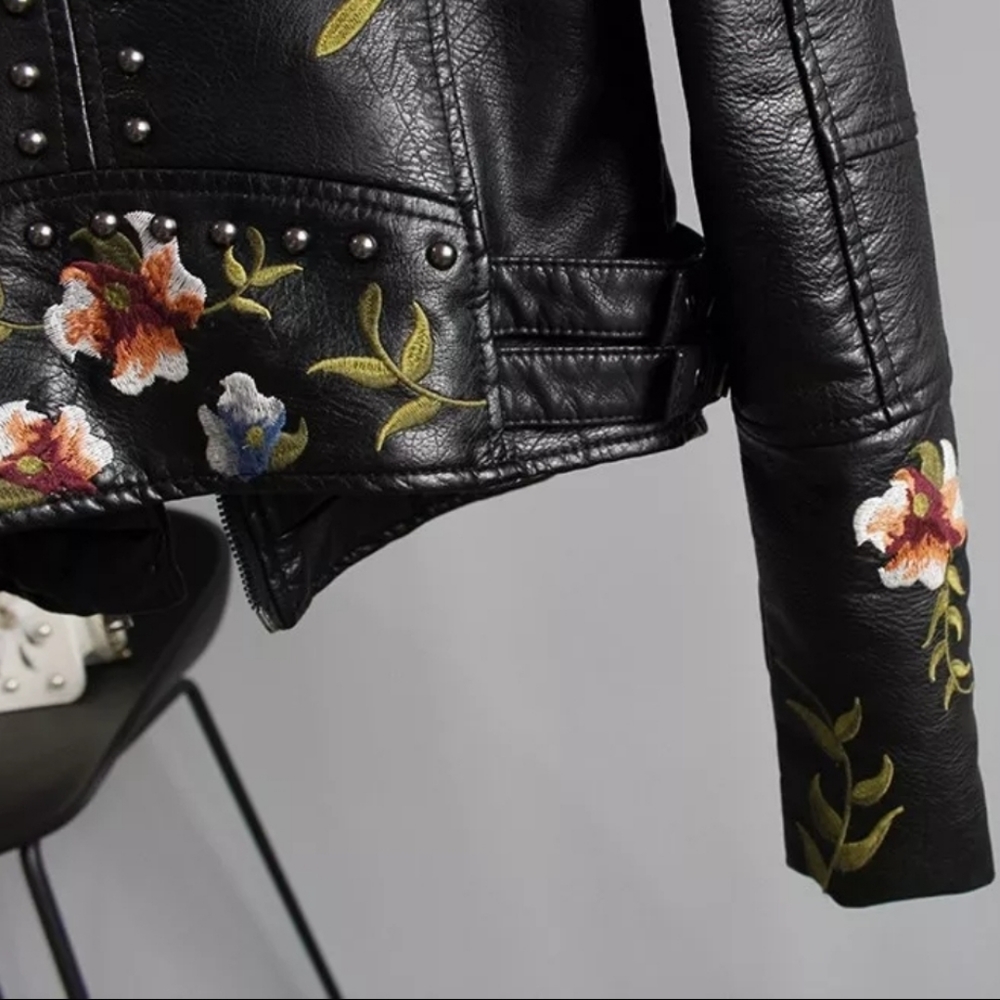 Women Leather Floral Print Embroidery Jacket - Picture 8 of 16